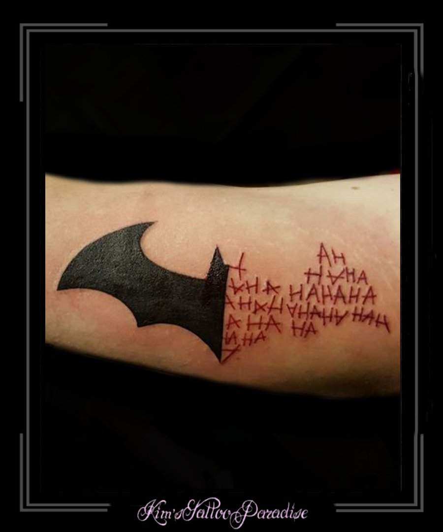 batman logo bovenarm