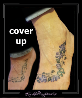 coverup vrouwenteken bloemen voet