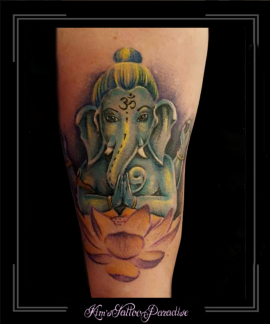 ganesha olifant lotus bloemen bovenarm