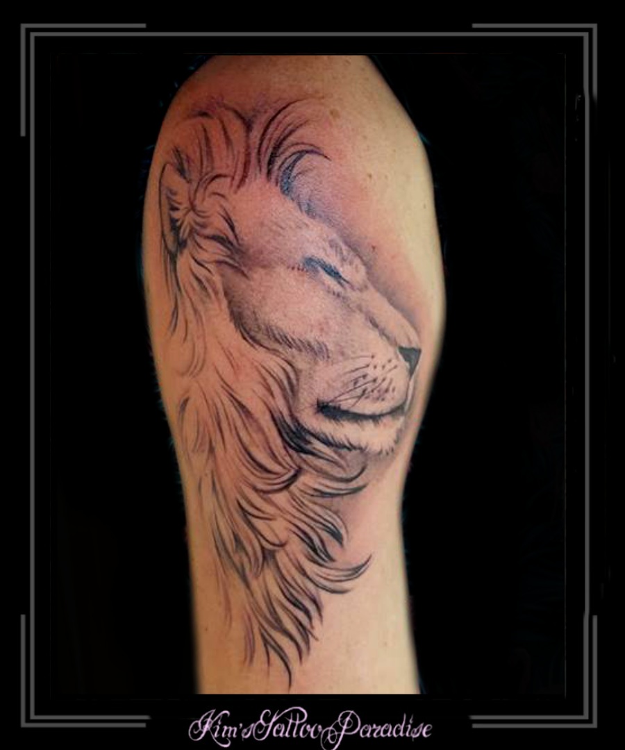 leeuw tekening bovenarm