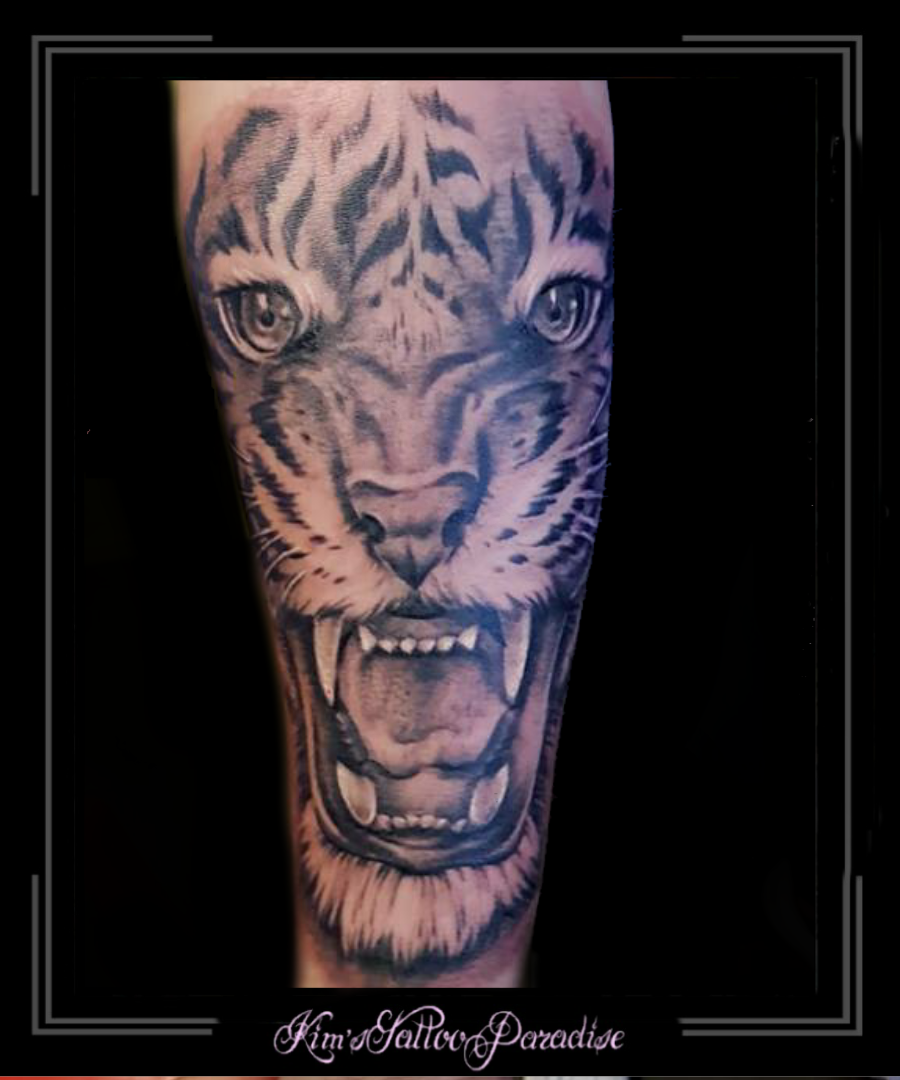 tijger onderarm Kim's Tattoo Paradise